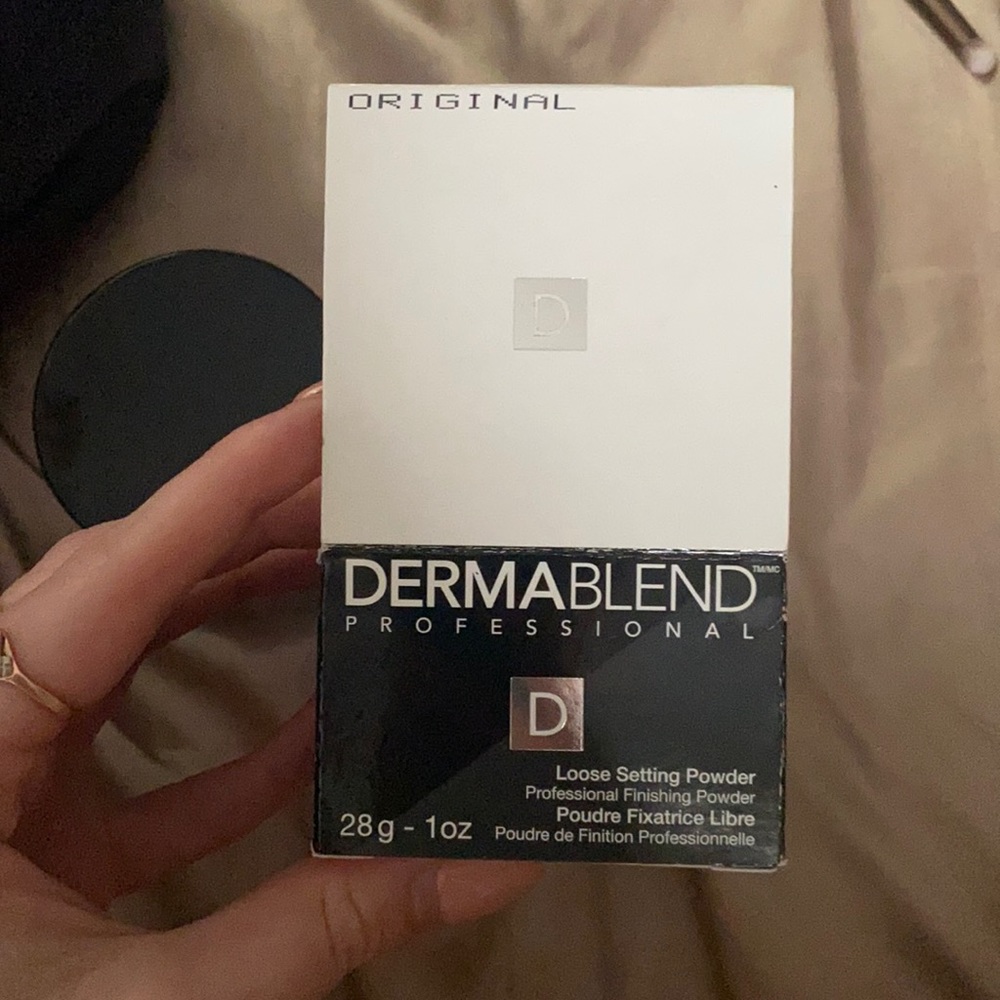 derma blend loose setting powder